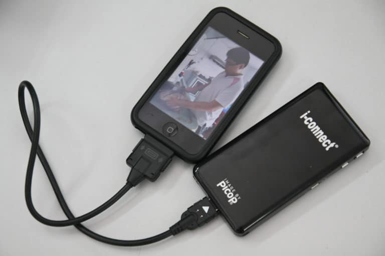 How to Connect a Projector to a Phone